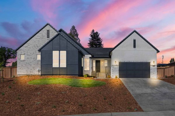 A limited offering of twenty-three spacious, elegant new homes overlooking the American River Canyon in Auburn.
With plans ranging from 2,713 to 4,101 square feet, built on spacious 1/3 acre lots, No Mello-Roos, a natural setting and access to everything that Auburn, Roseville, and Rocklin have to offer, you’ll find your new home here at Canyon Creek.