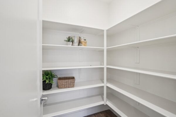 33-web-or-mls-Porter Dr-S0301-030 33-web-or-mls-Porter Dr-S0301-030